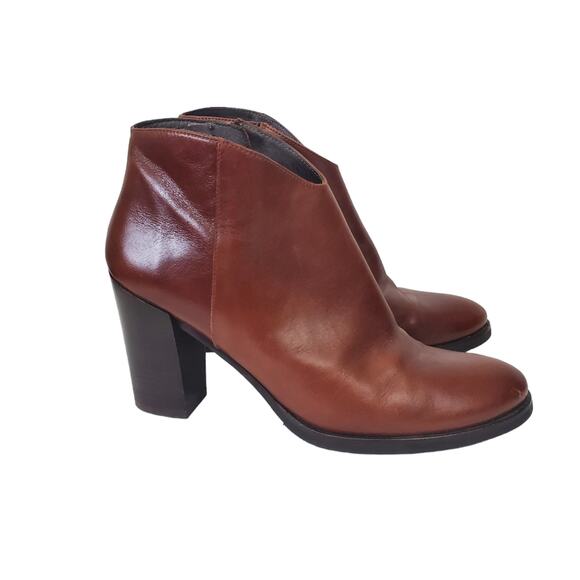Kanna | Made in Spain Cognac Brown Leather Stacked Heel Booties - Picture 1 of 12
